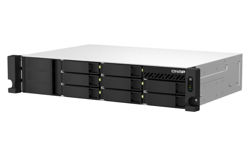QNAP TS-873AeU-4G NAS Rackmount 2U AMD Ryzen V1500B, 4GB DDR4, 2x 2.5GbE, PCIe, M.2 NVMe - Imagem 4