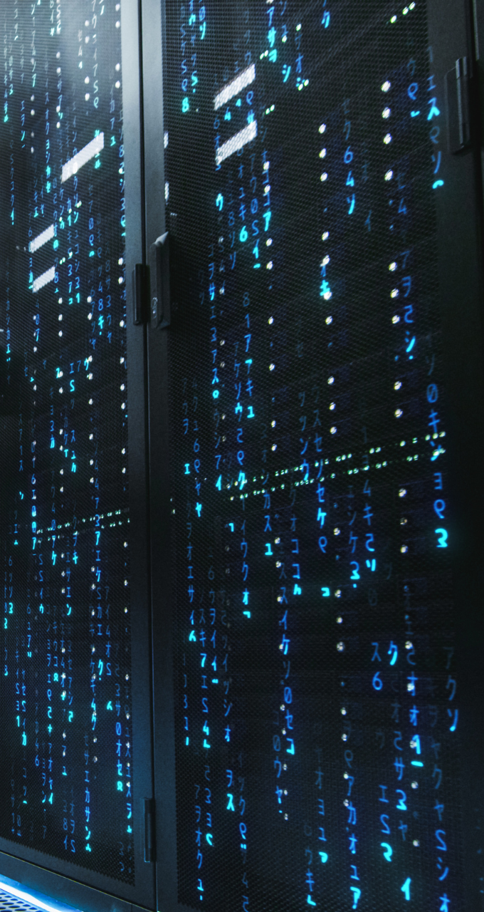 GPU Servers Enterprise para LLaMA Hosting - Array de servidores para modelos Meta LLaMA